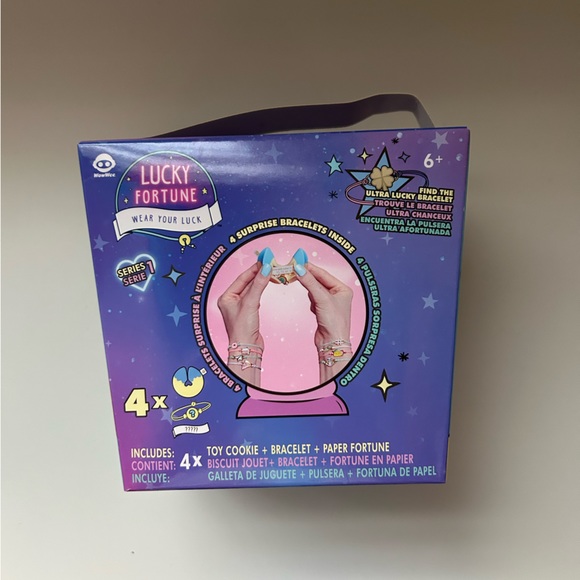 Lucky Fortune x4 Wear Your Luck Fortune Cookie Chinese Take-Out Box Series 1 NEW - Picture 1 of 4